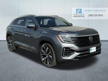 New 2025 Volkswagen Atlas Cross Sport SEL Premium R-Line