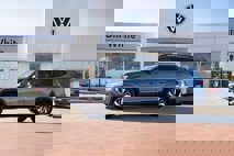 New 2025 Volkswagen Atlas SE