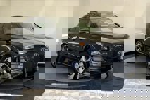 New 2025 Audi Q6 e-tron Premium Plus
