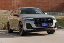 New 2025 Audi Q7 3.0T Premium Plus
