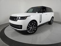 New 2025 Land Rover Range Rover SE