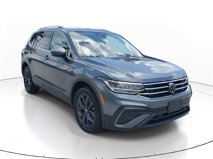 Used 2023 Volkswagen Tiguan SE