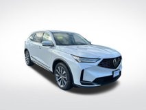 New 2025 Acura MDX w/ Technology Package