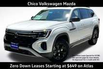 New 2025 Volkswagen Atlas Peak Edition SE