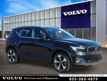New 2025 Volvo XC40 B5 Core w/ Protection Package Premier