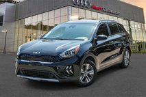 Used 2022 Kia Niro LXS