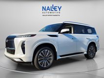 New 2025 INFINITI QX80 Luxe w/ Cargo Package