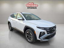 New 2025 Hyundai Tucson SEL