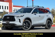 New 2025 INFINITI QX60 Luxe w/ Black Edition