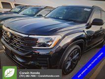Used 2024 Volkswagen Atlas Cross Sport SEL Premium R-Line