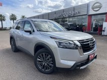 New 2025 Nissan Pathfinder SL w/ SL Premium Package
