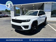 New 2025 Jeep Grand Cherokee Limited w/ Black Appearance Package