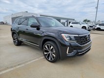 New 2025 Volkswagen Atlas SEL Premium R-Line