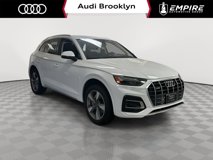 Used 2024 Audi Q5 2.0T Premium w/ Convenience Package