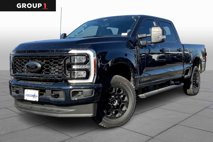 New 2025 Ford F250 XLT w/ Black Appearance Package
