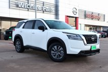 New 2025 Nissan Pathfinder S