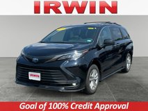 Used 2022 Toyota Sienna XLE Woodland Edition