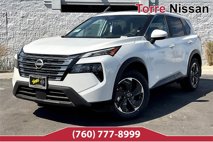 New 2025 Nissan Rogue SV w/ SV Premium Package
