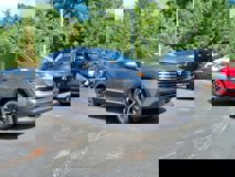 New 2025 Nissan Kicks SV