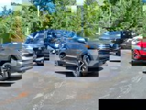 New 2025 Nissan Kicks SV