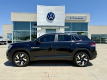 Certified 2024 Volkswagen Atlas Cross Sport SE w/ Panoramic Sunroof Package