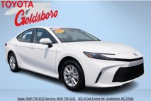 Used 2025 Toyota Camry LE