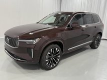 New 2025 Volvo XC90 T8 Plus w/ Protection Package Premier