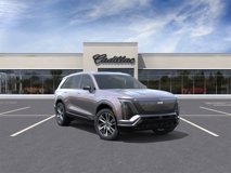 New 2026 Cadillac Vistiq Luxury w/ LPO, Floor Liner Package