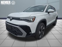 New 2025 Volkswagen Taos SE