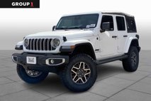 New 2025 Jeep Wrangler Sahara w/ Safety Group