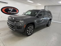 New 2025 Jeep Grand Cherokee L Overland w/ Advanced Protech Group III