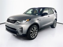 New 2025 Land Rover Discovery Dynamic SE