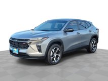 Used 2025 Chevrolet Trax RS w/ Driver Confidence Package