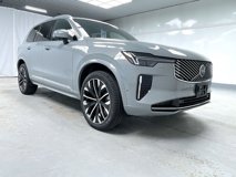 New 2025 Volvo XC90 B6 Plus