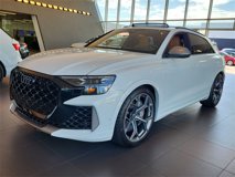 New 2025 Audi RS Q8 performance