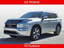 New 2025 Mitsubishi Outlander SEL