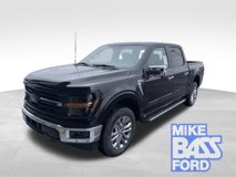 New 2025 Ford F150 XLT w/ Equipment Group 302A MID