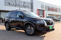 New 2025 Nissan Pathfinder SV
