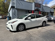 Used 2019 Toyota Prius L Eco