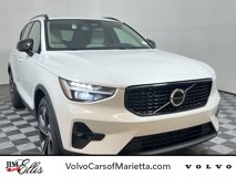 New 2025 Volvo XC40 B5 Plus w/ Protection Package Premier