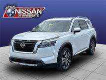 New 2025 Nissan Pathfinder Platinum