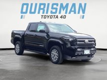 New 2025 Toyota Tacoma SR5