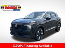 New 2025 Nissan Kicks SR