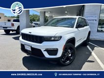 New 2025 Jeep Grand Cherokee Limited w/ Black Appearance Package