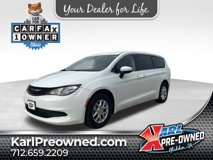 Used 2022 Chrysler Voyager LX
