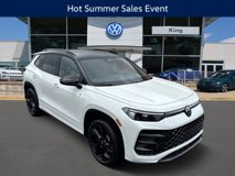 New 2025 Volkswagen Tiguan SE R-Line