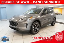 Used 2022 Ford Escape SE w/ SE Sport Appearance Package
