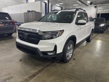 New 2025 Honda Ridgeline RTL