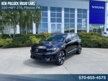 New 2025 Volvo XC40 B5 Ultra w/ Protection Package Premier