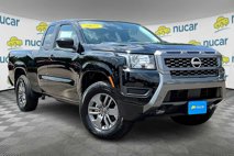 Used 2025 Nissan Frontier SV